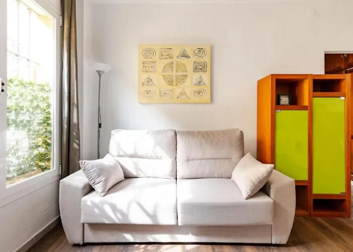 Perla Lagunillas Malaga