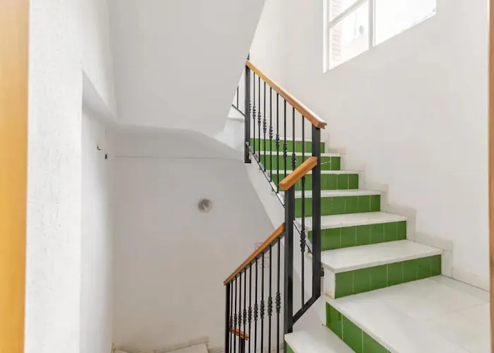 Perla Lagunillas Malaga